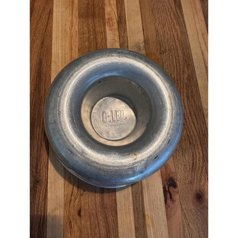 Jello Mold‎ Alluminum Vintage 6.5in Round Desert Dish